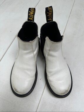 Dr. Martens Kids White Leather Chelsea Boots with Black Sole